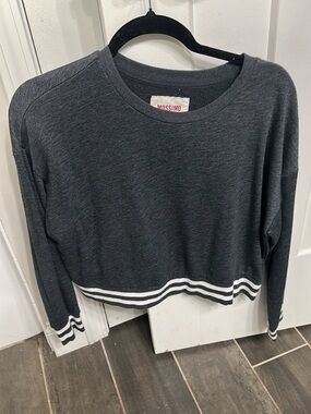 Mossimo Supply Co. Charcoal Cropped Crewneck Sweatshirt with White Stripe Trim
